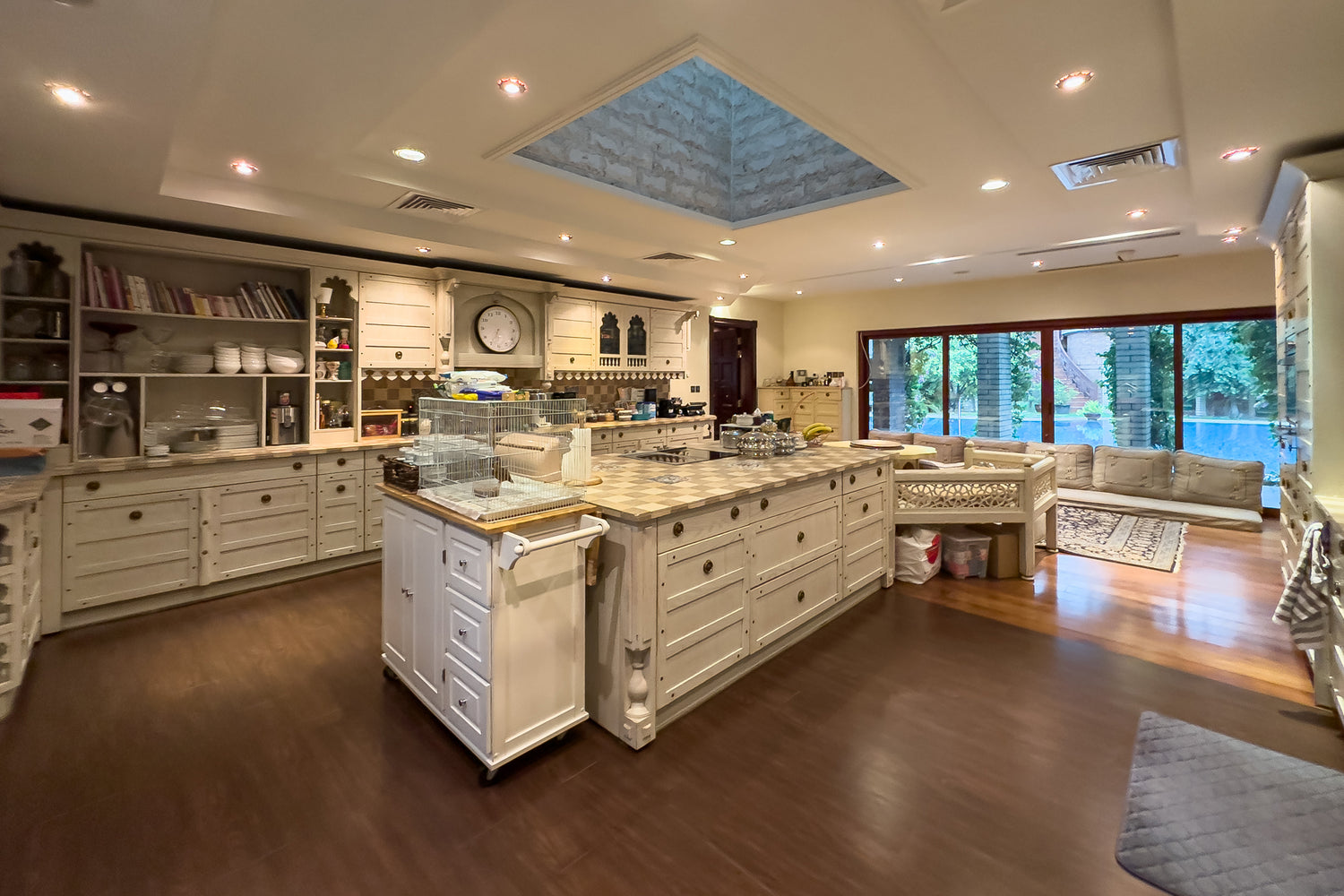Large kitchen with white design